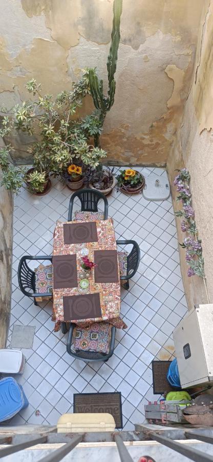 Arthaus-ortigia- 120 Met Apartment